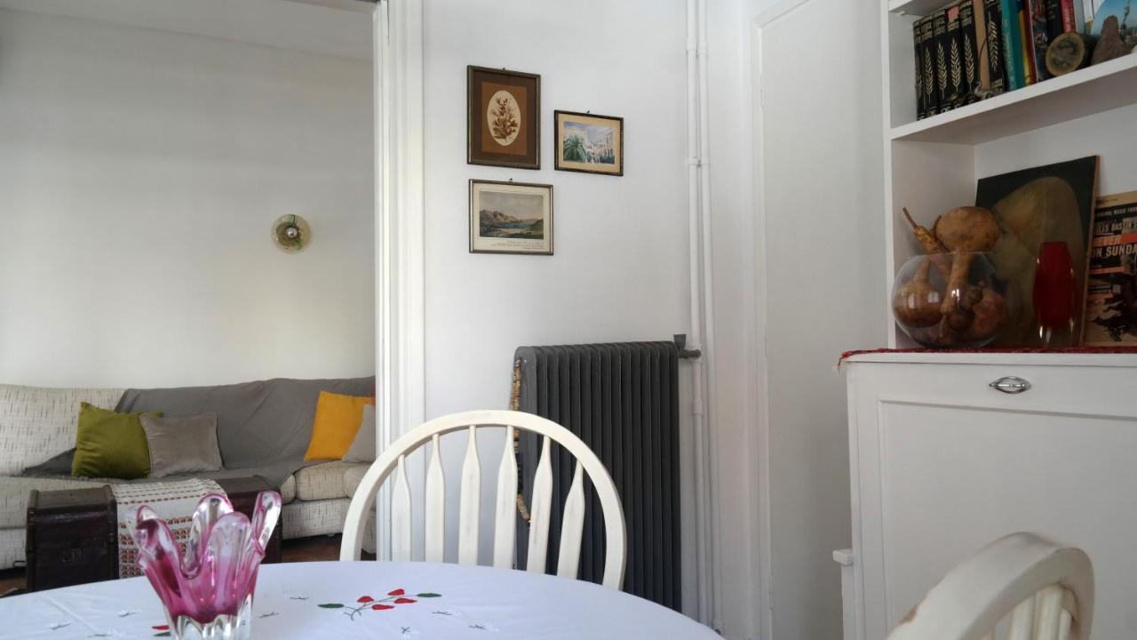 Flat In The Heart Of Koukaki Under Acropolis Apartment เอเธนส์ ภายนอก รูปภาพ